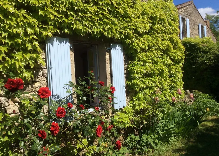 Le Clos Pastel D'hôtes Et Son - Adultes Only Alojamento de Acomodação e Pequeno-almoço