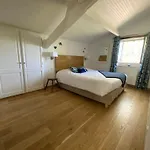 Bed & Breakfast Le Clos Pastel D'hotes Et Son - Adultes Only Virac