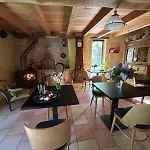 Bed & Breakfast Le Clos Pastel D'hotes Et Son - Adultes Only Virac