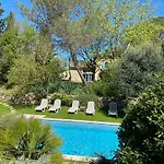 Bed & Breakfast Le Clos Pastel D'hotes Et Son - Adultes Only 4*