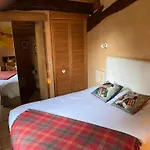 Bed & Breakfast Le Clos Pastel D'hotes Et Son - Adultes Only Virac