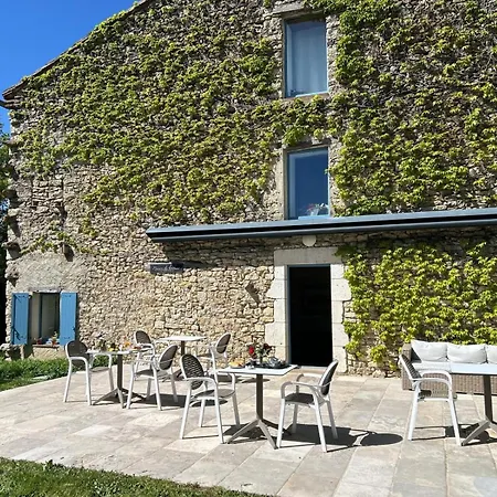 Couette-café Le Clos Pastel D'hôtes Et Son - Adultes Only