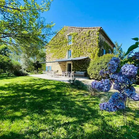 Le Clos Pastel D'hôtes Et Son - Adultes Only Virac