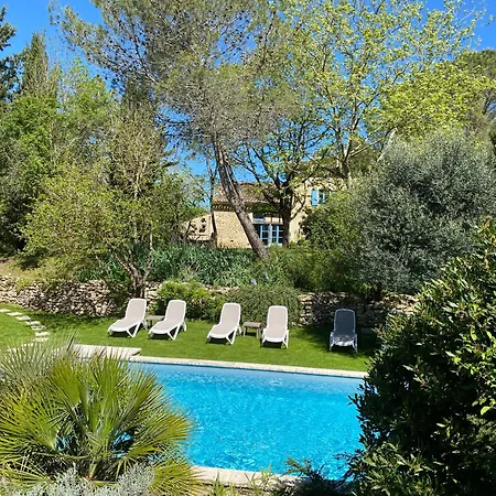 Bed & Breakfast Le Clos Pastel D'hotes & 3*