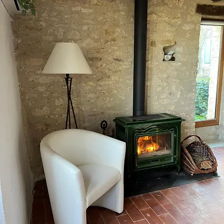 Le Clos Pastel D'hotes Et Son - Adultes Only Bed & Breakfast 4*