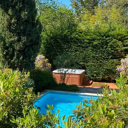 Frühstückspension Le Clos Pastel D'hotes Et Son - Adultes Only 4*