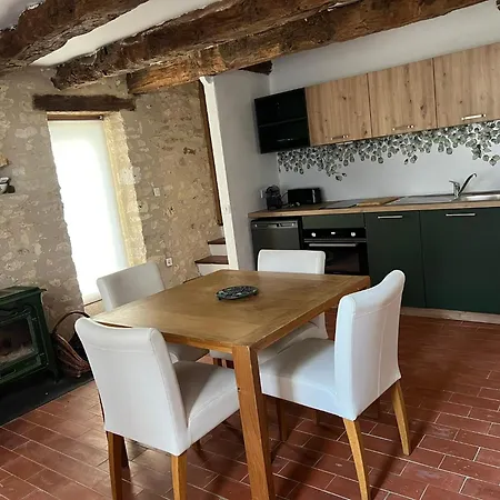 Bed & Breakfast Le Clos Pastel D'hotes Et Son - Adultes Only