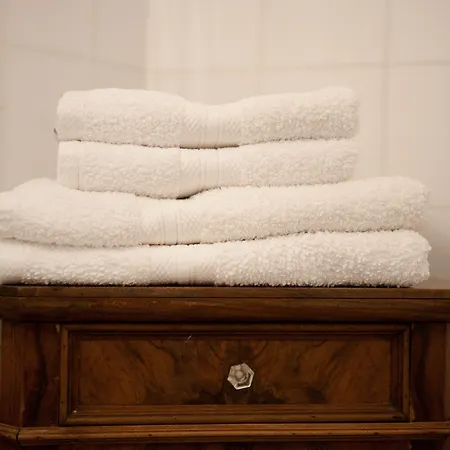 Le Clos Pastel D'hôtes Et Son - Adultes Only Couette-café 4*