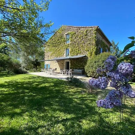 Le Clos Pastel D'hotes Et Son - Adultes Only Bed & Breakfast Virac