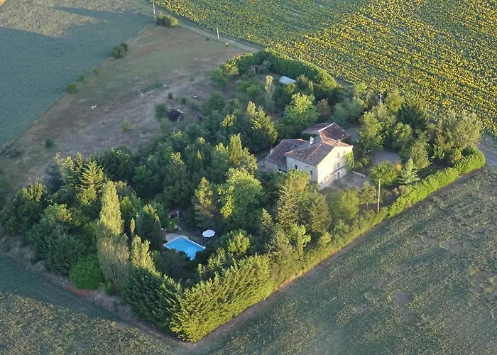 Le Clos Pastel D'hotes Et Son - Adultes Only B&B Virac